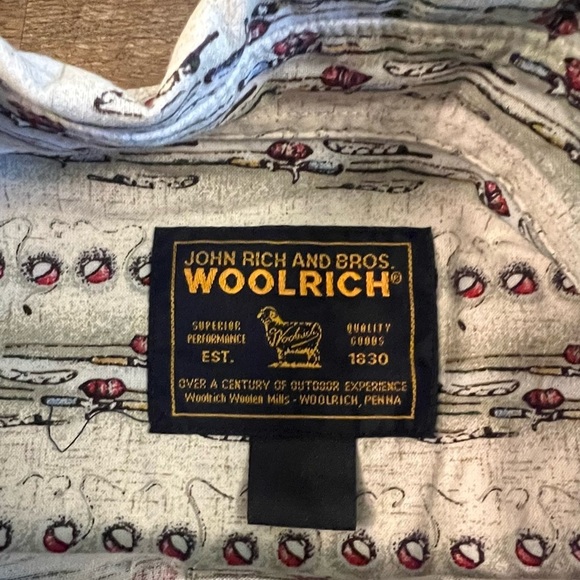 Woolrich Shirt Fly Fishing All Over‎ Print Button Up Mens 2XL Vintage Outdoor E6 - Picture 5 of 9